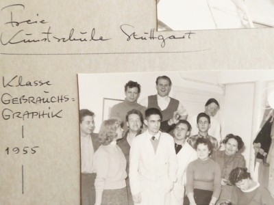 1955.  Freie Kunstschule Stuttgart. Rechts unten Eleonore Kötter, hinter ihr die Lehrerin Ilse Beate Jäkel.